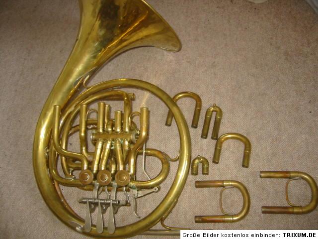 Nice old &odd 4 V. doublehorn (?) frenchhorn Lidl  